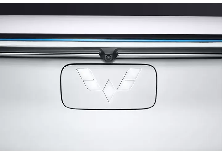 Illuminated-Wuling-Logo-EkteriorAirev.webp